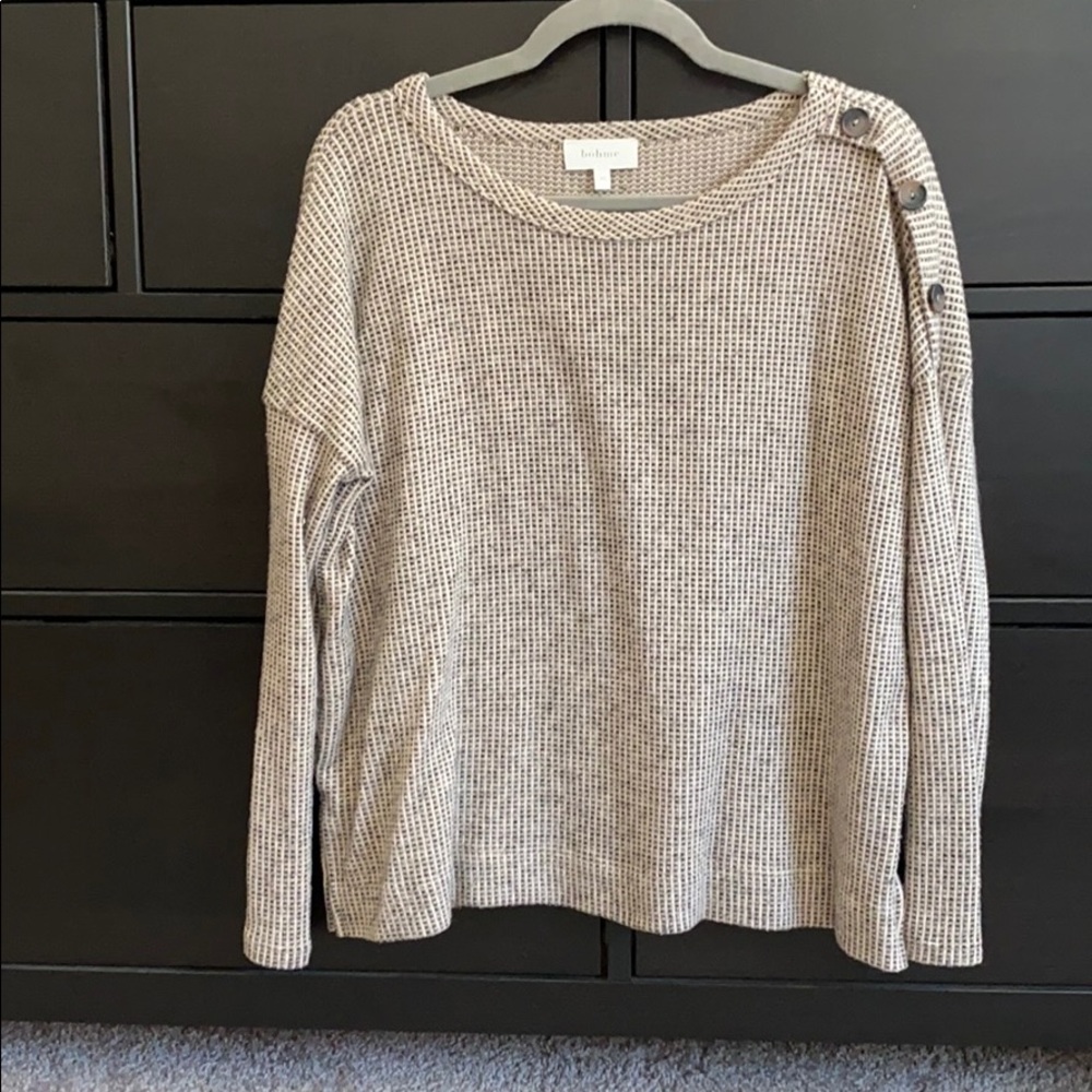 Button Shoulder Long Sleeve Top